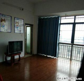 桃源华府,2房1厅1卫,精装修,拎包入住电梯房,交通方便。 - 吉安28生活网 ja.28life.com