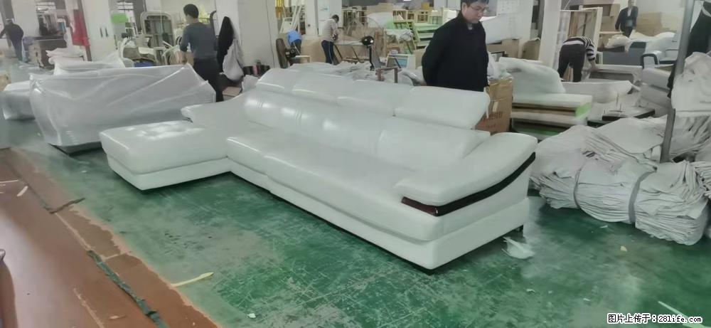 【大厂仿真皮沙发】实木框架,高回弹海绵45密度。全新包装,质量非常好,3.6米右贵妃 - 各类家具 - 居家生活 - 吉安分类信息 - 吉安28生活网 ja.28life.com